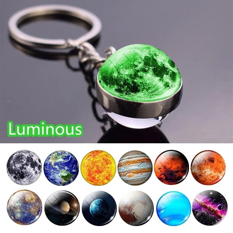 Glow in the dark Solar System keyring.